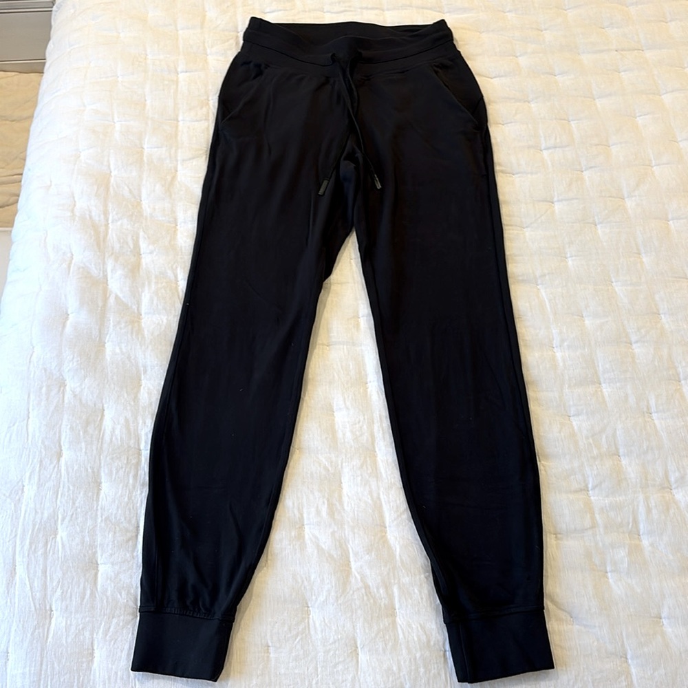 Lululemon ready to rulu joggers, black, size 4